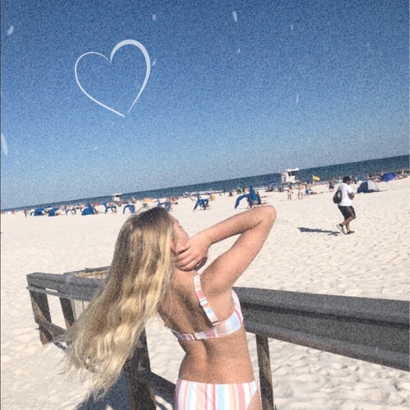 Meet your Posher, Olivia - Picture 1 of 1